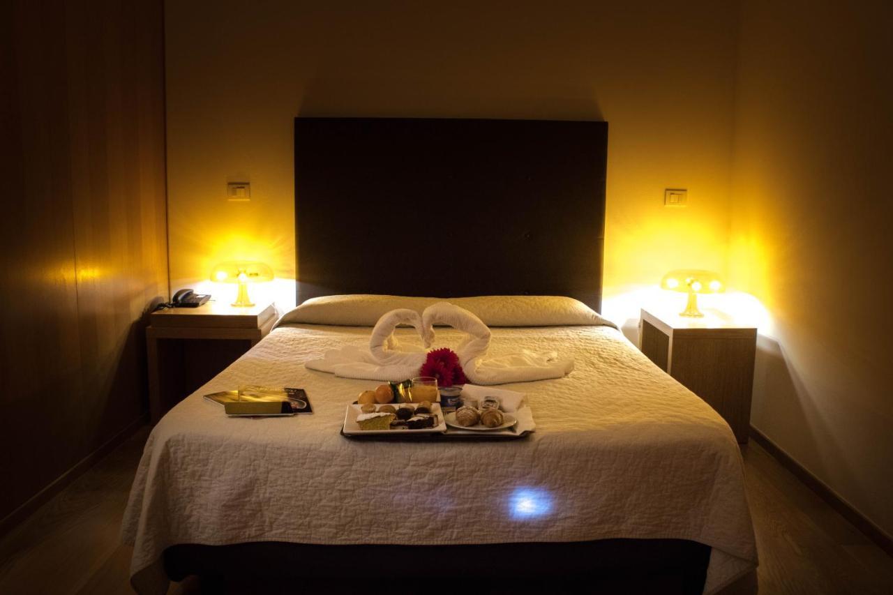 Le Querce Hotel Salsomaggiore Terme Kültér fotó